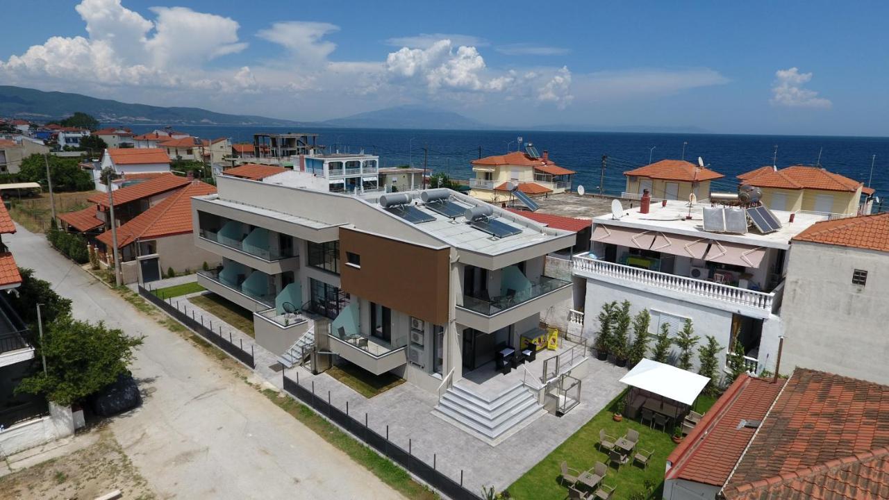 Cynthia Aparthotel Nea Vrasna Exterior photo